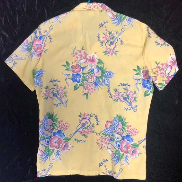 Aloha from the '70s Casual Shirt with Guitars, Drums and Flowers - Picture 2 of 4